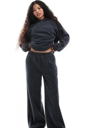 ASOS Pantalones de estar por casa de pernera ancha de microfelpa de ASOS DESIGN Petite