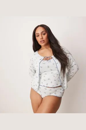 ASOS Cárdigan azul con estampado de florecitas de punto pointelle Freya de ASOS DESIGN Curve