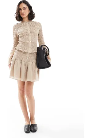 ASOS Minifalda fruncida con cintura baja de -Neutro