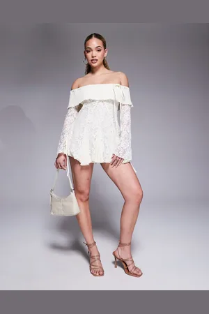 Murci Vestido corto color de corte evasé con escote Bardot de encaje exclusivo de -Blanco