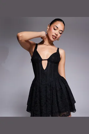 Murci Vestido corto con diseño estructurado estilo corsé y detalle de abertura de encaje exclusivo de