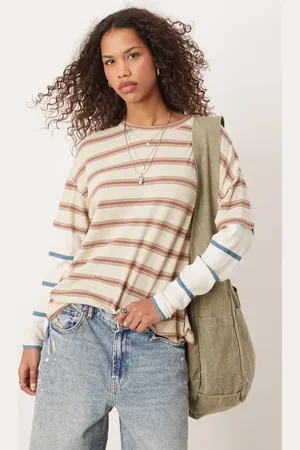 Free People Camiseta beis a rayas extragrande de manga larga de -Neutro