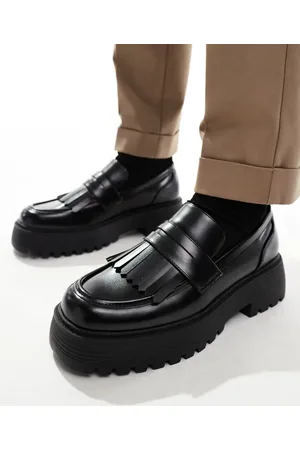 ASOS Mocasines negros con suela gruesa y flecos de
