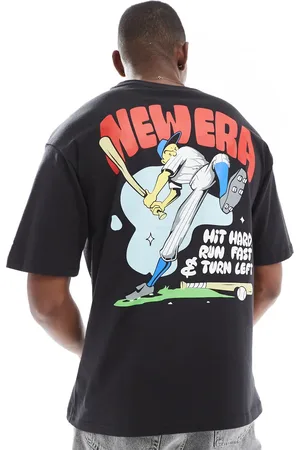 New Era Camiseta negra con estampado gráfico trasero de béisbol de