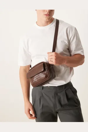 ASOS Bandolera con diseño entretejido y bolsillo de