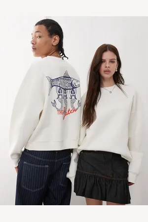 Reclaimed Sudadera color unisex de corte cuadrado con estampado gráfico de pescador en la espalda de -Blanco