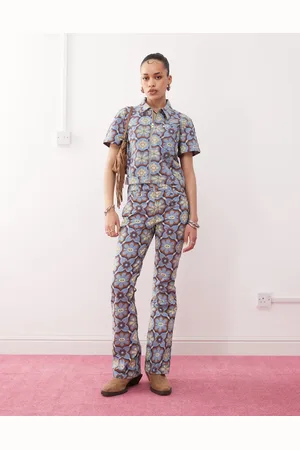 Wrangler Vaqueros azules de corte bootcut con estampado estilo años 70 de (parte de un conjunto)-Multicolor