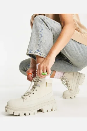 Cat Footwear Botas color con cordones y suela gruesa de lona Hardwear de CAT-Beis neutro