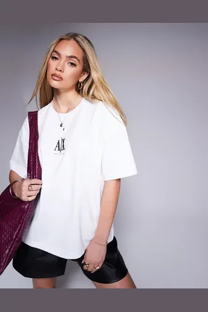 Armani Exchange Camiseta blanca extragrande con logo en la parte central del pecho de -Blanco