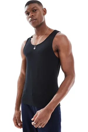 ASOS Camiseta ajustada sin mangas en de