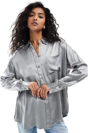 AWARE Camisa claro extragrande de satén de