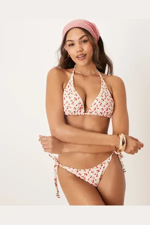 Peek & Beau Top de bikini de copas grandes triangular con estampado de cerezas de