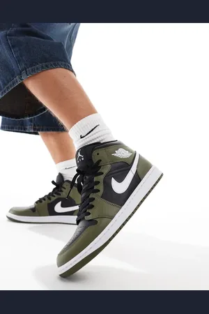 Jordan Zapatillas de deporte negras, verde oliva y blancas Air 1 Mid de Nike
