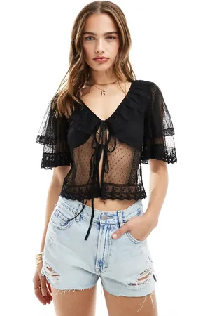 Miss Selfridge Top estilo túnica con lazada en la parte delantera de malla de plumeti transparente de