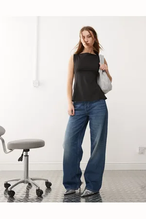 Weekday Top con sobrefalda Alicia de