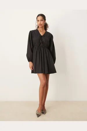 Ghospell Vestido corto negro carbón con lazada de
