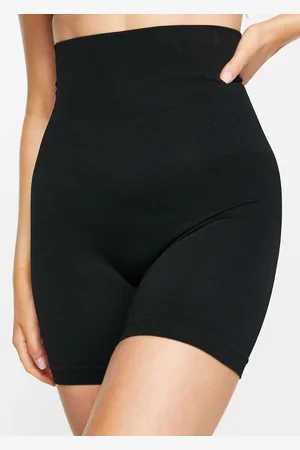 ASOS Pantalones cortos negros de talle alto con diseño moldeador sin costuras de