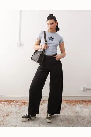 Wrangler Vaqueros negros de pernera ancha estilo vaquero con costuras delanteras de tejido ligero de