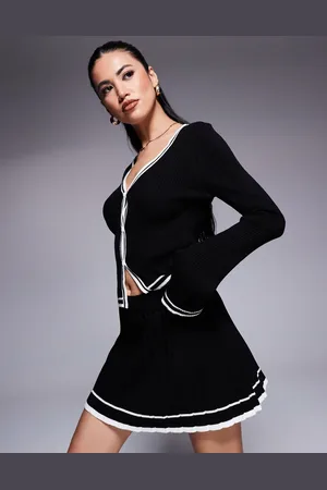 Missyempire Minifalda negra plisada con ribete monocromático en contraste de punto de Missy Empire (parte de un conjunto)-Negro