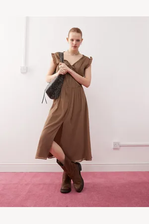 Reclaimed Vestido midi con detalle fruncido y corchetes de