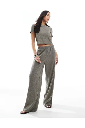 VERO MODA Pantalones blancos y negros plisados de pernera ancha de tejido texturizado de hilos mezclados de (parte de un conjunto)-Multicolor