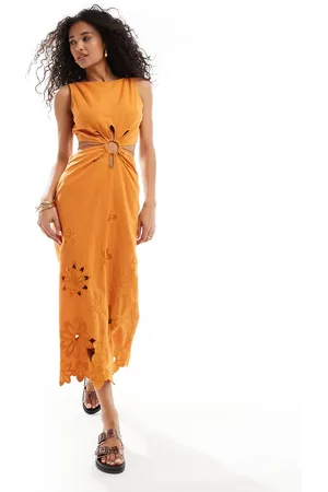 ASOS Vestido largo con bordados florales y abertura de