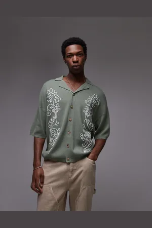 Topman Polo verde con solapas y bordado floral en los laterales de