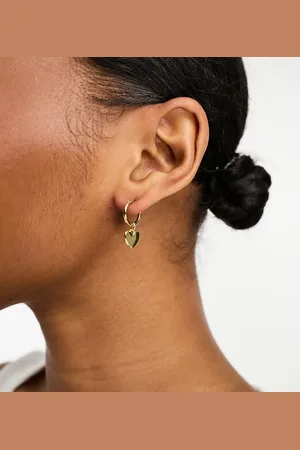 Pieces® Pendientes de aro dorados con colgante en forma de corazón chapados en oro de 18 quilates de
