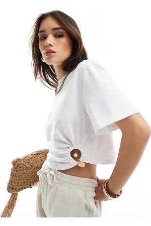 4th & Reckless Camiseta corta blanca con detalle de anilla y cuentas de
