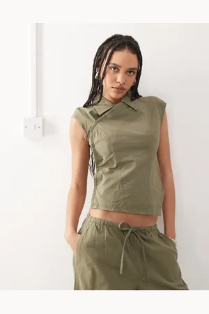 Weekday Top con solapas y botones ocultos de tejido antidesgarros Dakar Mix & Match de -Verde
