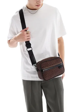 ASOS Bandolera con monograma de