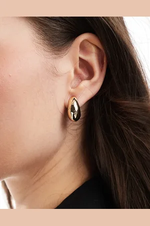 Pieces® Pendientes de aro dorados abullonados de