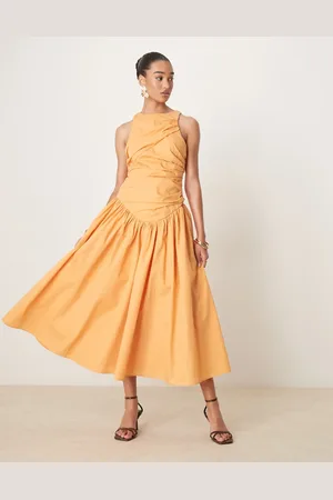 ASOS Vestido largo color melocotón de corte amplio con diseño estructurado y fruncido de -Naranja