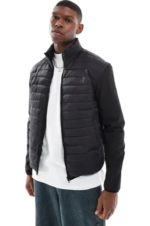 French Connection Chaqueta negra acolchada ligera con mangas lisas de French Connection