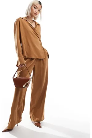 ASOS Pantalones color de pernera recta holgada de (parte de un conjunto)-Marrón