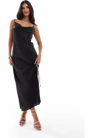 New Look Vestido midi con cuello desbocado de satén de