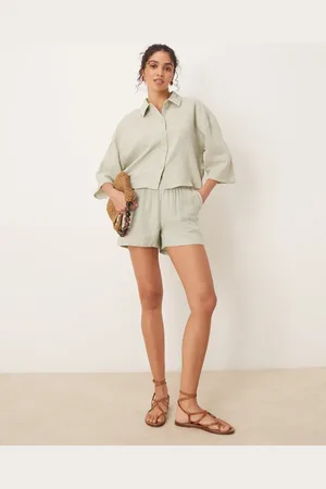 JDY Pantalones cortos verde salvia de bambula de (parte de un conjunto)