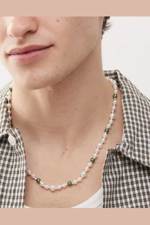 FADED FUTURE Collar de perlas blancas y cuentas verdes de