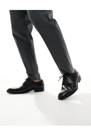 Schuh Zapatos negros con cordones de cuero Rail de