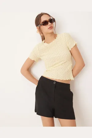 AWARE Camiseta amarillo pálido con diseño encogido de tejido texturizado de