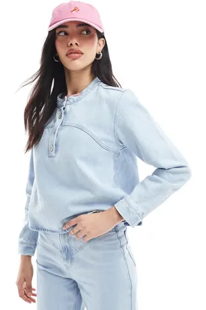 ASOS Camisa vaquera de estilo wéstern sin solapas con acabado descolorido de