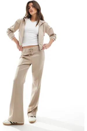 Miss Selfridge Pantalones de campana color con detalle de costuras de canalé suave de -Marrón