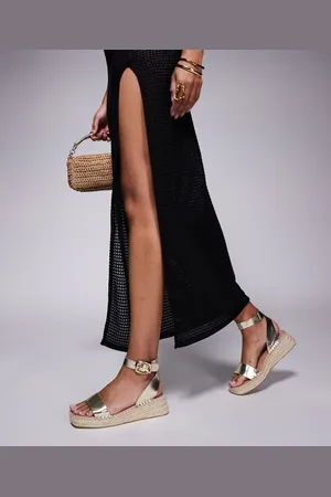 South Beach Sandalias doradas estilo alpargata con diseño en dos partes de tejido efecto lino de