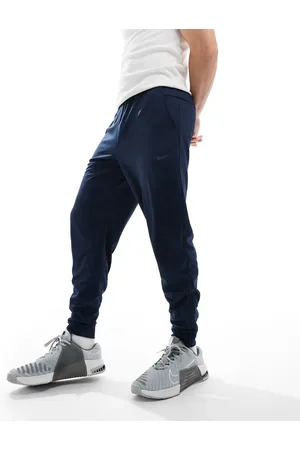 Nike Joggers de corte tapered Dri-FIT Totality de