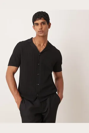 MANGO Camisa negra con botones y cuello de solapas de croché de
