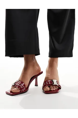 Simmi London Mules rojas de tacón medio con detalle de ojales y hebilla Bexley de SIMMI London-Rojo