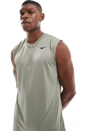 Nike Camiseta sin mangas Dri-FIT Legend de -Gris
