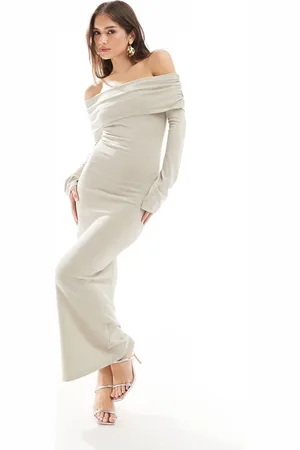 Pretty Lavish Vestido largo efecto purpurina con escote Bardot de punto Soreya de -Verde
