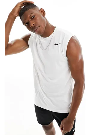 Nike Camiseta blanca de tirantes Dri-FIT Legend de