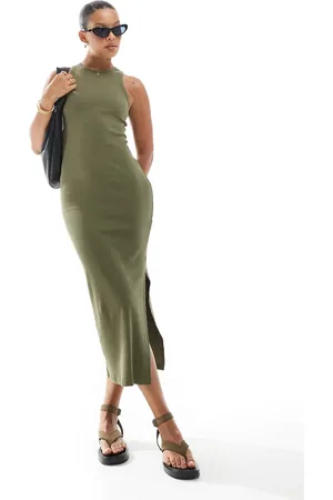 New Look Vestido midi caqui acanalado con espalda de nadadora de -Verde